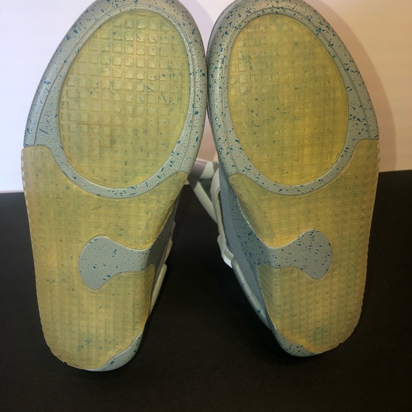 Back To The Future Part II Shoes - Picture 9 of 12